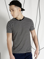 Ecko Unltd Men Black & White Striped T-shirt
