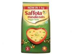 Saffola Veggie Twist Masala Oats 1 kg Pouch at Rs. 153 + dealCorner Cashback