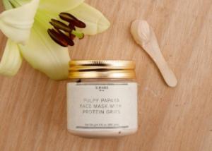 Tjori Pulpy Papaya Face Mask with Protein Grits @ Rs.113 With Shipping