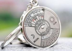 Lowest Online : 50 Years Calendar Key chain at Rs. 65